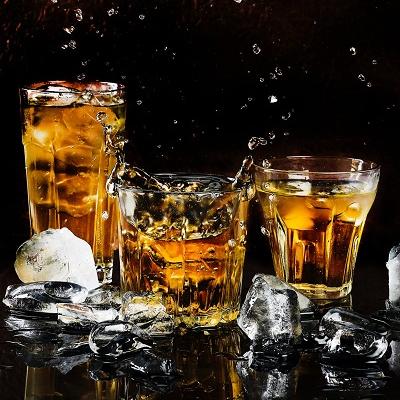 Shots und Party in Mainz bei Die Affirmative